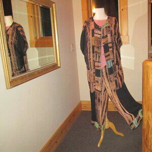 Gae"lle by Kusnadi Tunic Top and Pants plus Tienda Ho Moroccan Asymmetrical Top